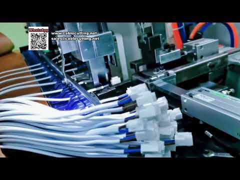 Máquina inteligente e automatizada de inserção de invólucros para fabricação de chicotes elétricos. - Video