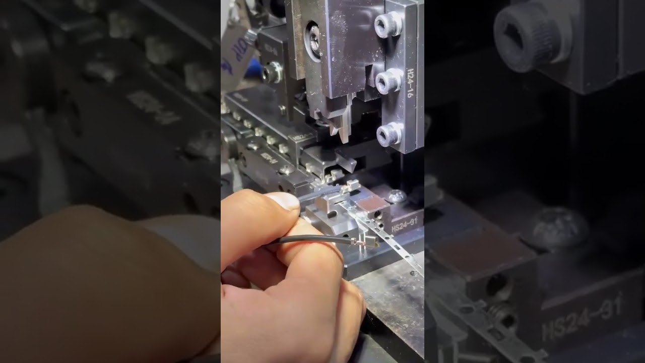 Korean MechanicalPneumatic HorizontalVertical Terminal Applicator   30mm Stroke, Phosphating Blacken