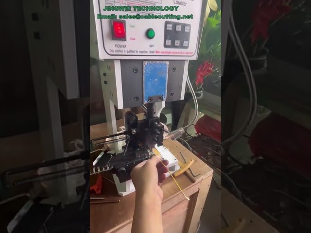 Super Mute 2T OTP Semi Automatic Electrical Terminal Crimping Tools Cable Wire Crimping Machine