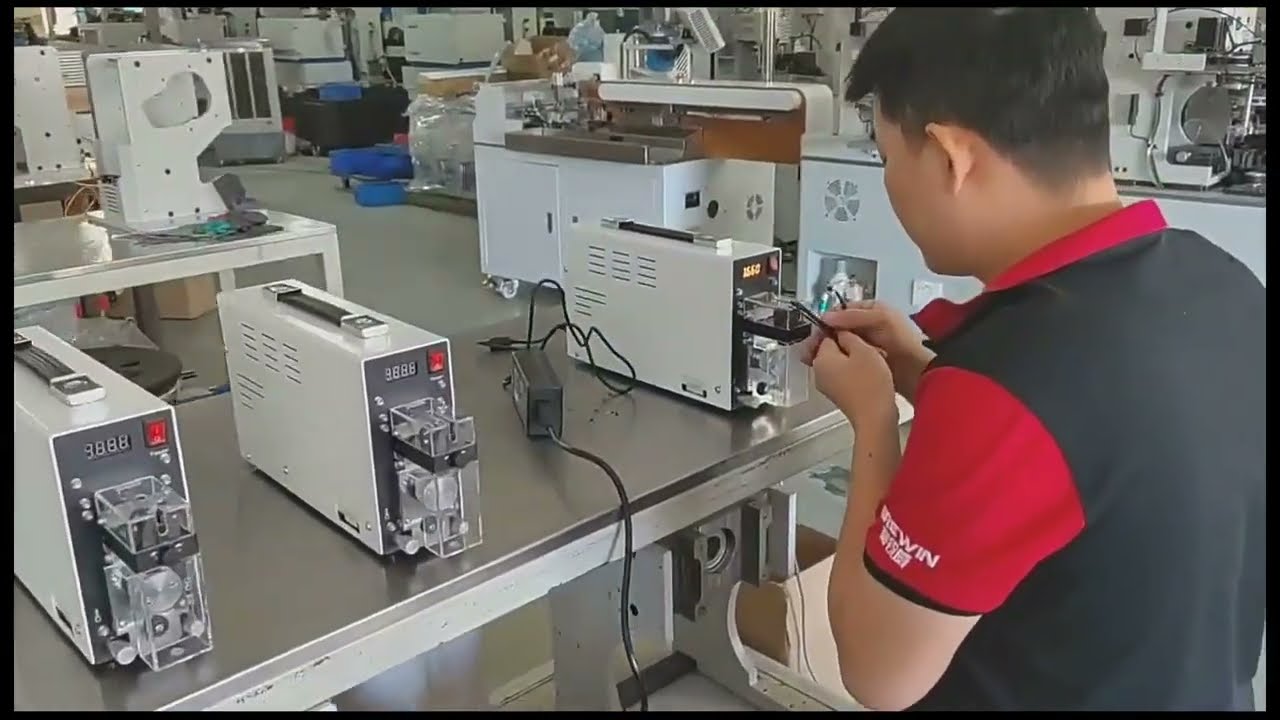 Portable Industrial Wire Strippers Electrical Wire Stripping Machine Easy Carry For Wire Peeling Mac